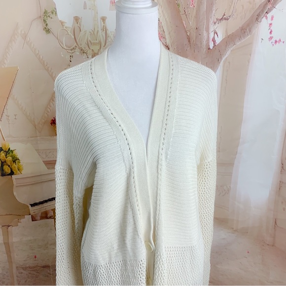 Vince Ivory Cable Knit Cardigan - Picture 6 of 9